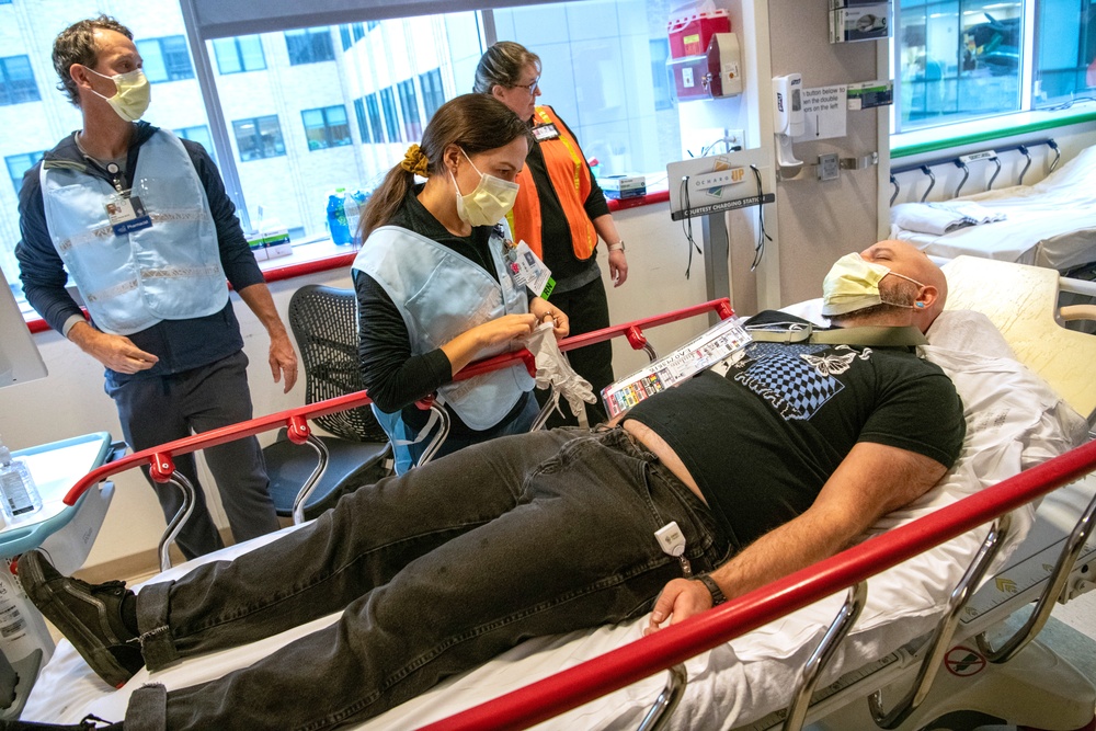 Oregon National Guard conducts medical response training with civilian partners