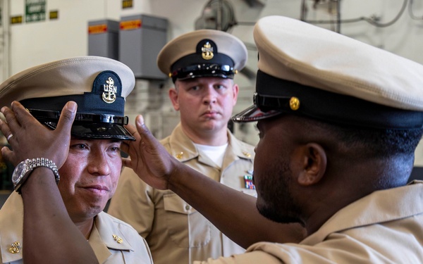Abraham Lincoln hosts a chief pinning ceremony