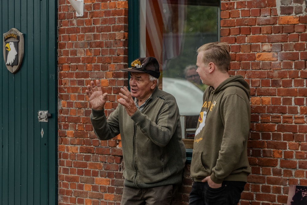 101st Airborne Division (Air Assault) Soldiers Attend a Staff Ride and Hear from a Citizen Who Experienced the Operation