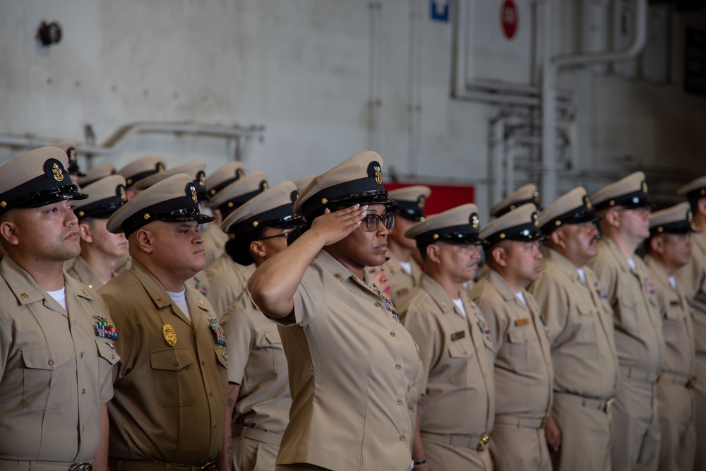 Abraham Lincoln hosts chief pinning ceremony