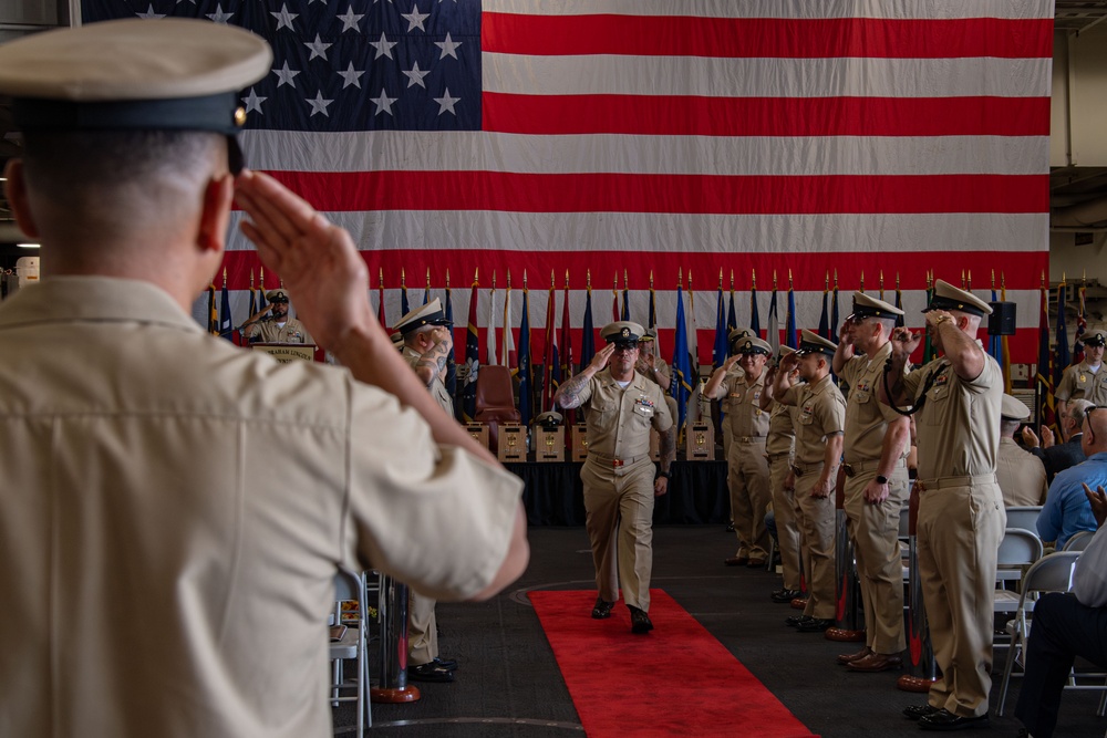 Abraham Lincoln hosts chief pinning ceremony