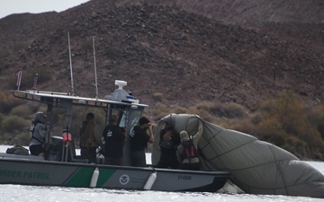 State and federal law enforcement agencies lend support for Airborne Soldiers’ air to water jump