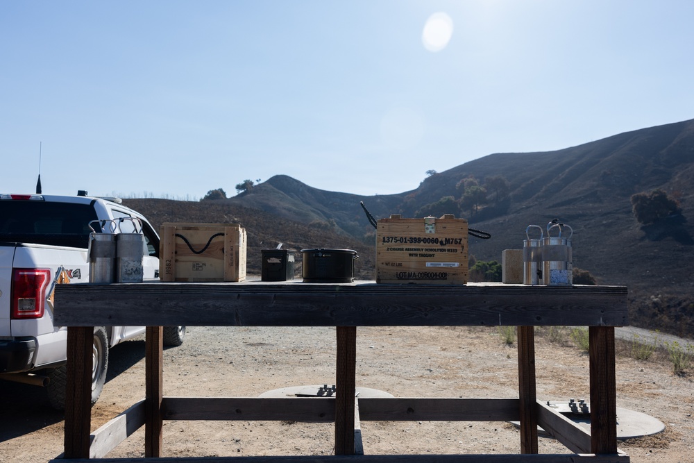 MWSS-372; MCB Camp Pendleton Marines test charges at Demolition Range