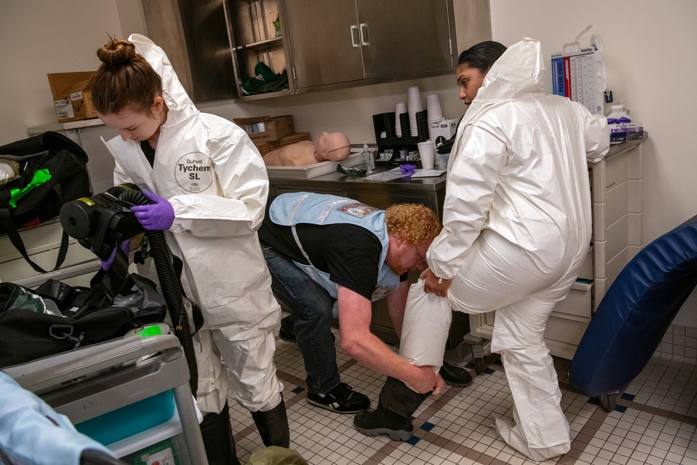 Oregon National Guard conducts medical response training with civilian partners