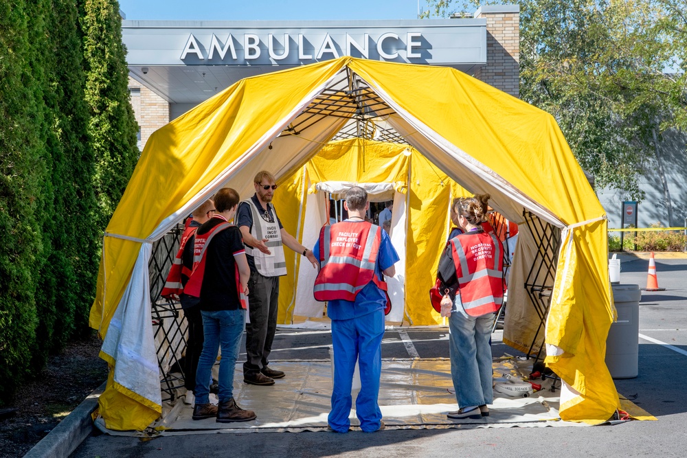 Oregon National Guard conducts medical response training with civilian partners