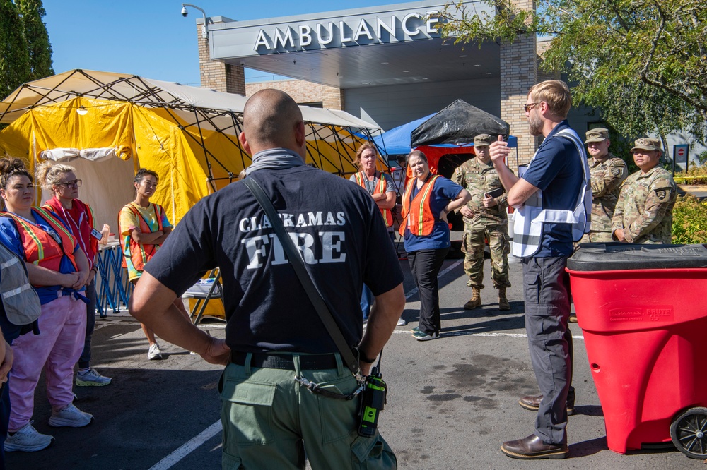 Oregon National Guard conducts medical response training with civilian partners