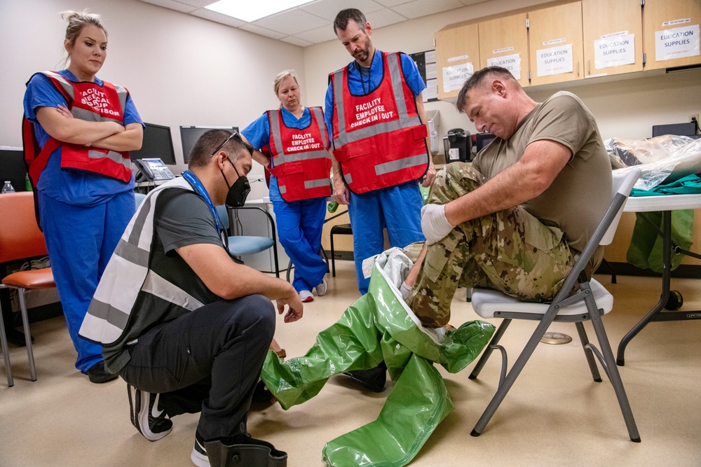 Oregon National Guard conducts medical response training with civilian partners