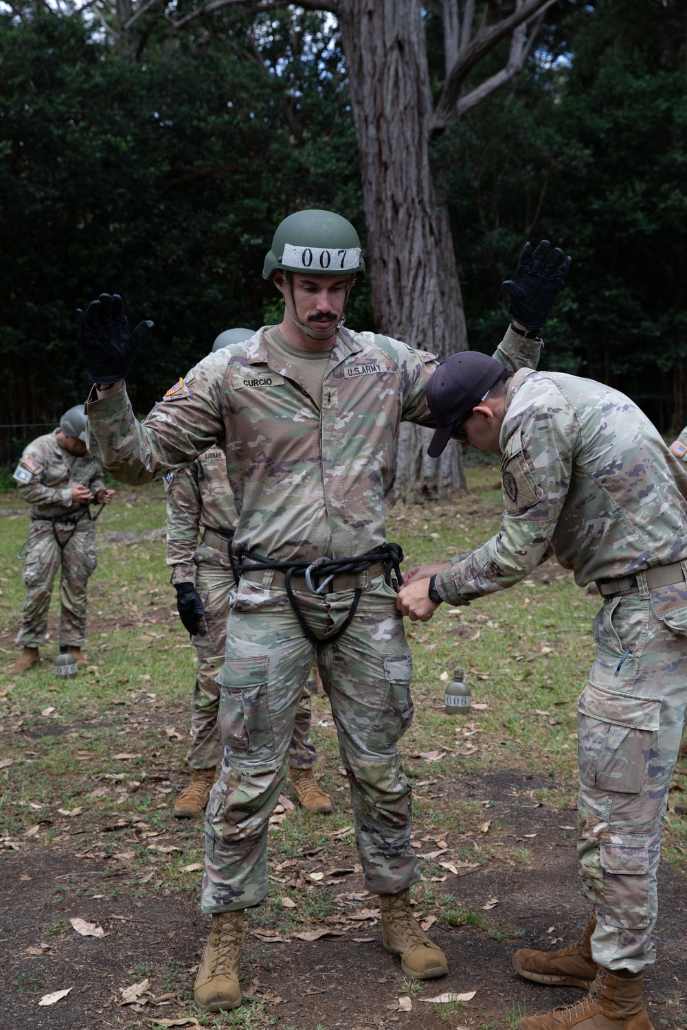 25th ID Enhances Readiness at Lightning Academy Air Assault Course