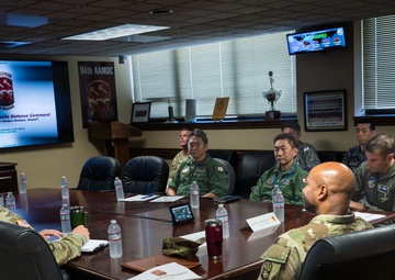 Maj. Gen. Hiroyuki Uemura visits 94th AAMDC headquarters
