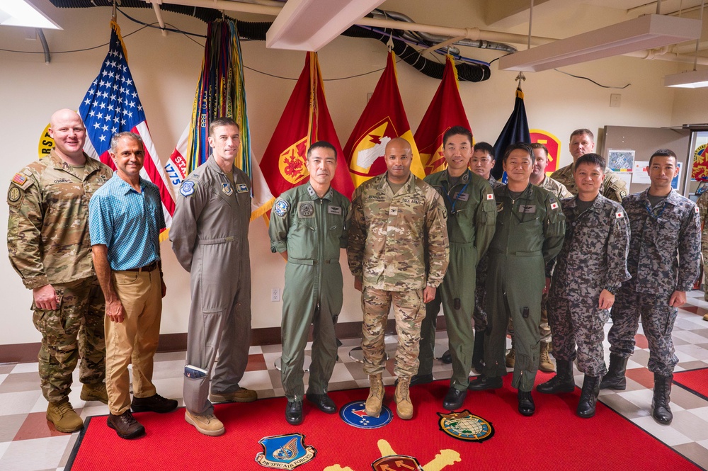 Maj. Gen. Hiroyuki Uemura visits 94th AAMDC headquarters
