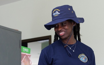 USNS Amelia Earhart Crew Fosters Connections with Children in  Thailand