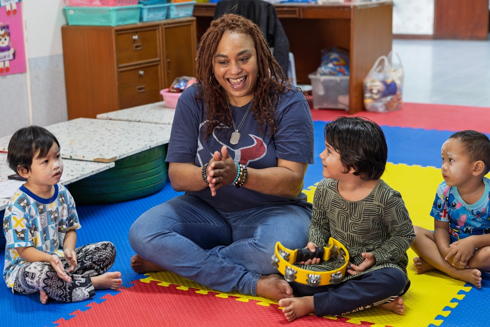 USNS Amelia Earhart Crew Fosters Connections with Children in  Thailand