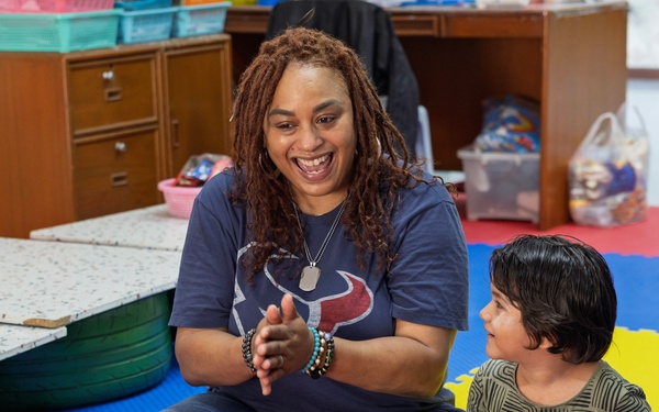 USNS Amelia Earhart Crew Fosters Connections with Children in  Thailand