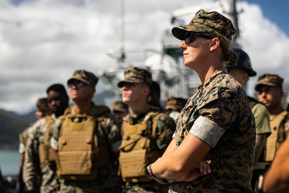 3rd LCT conducts beach rehearsals with U.S. Army MSV(L)