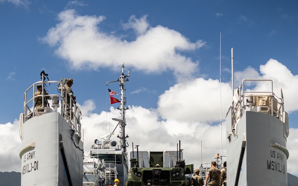 3rd LCT conducts beach rehearsals with U.S. Army MSV(L)