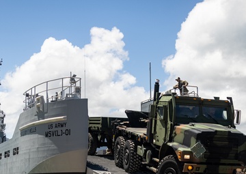 3rd LCT conducts beach rehearsals with U.S. Army MSV(L)