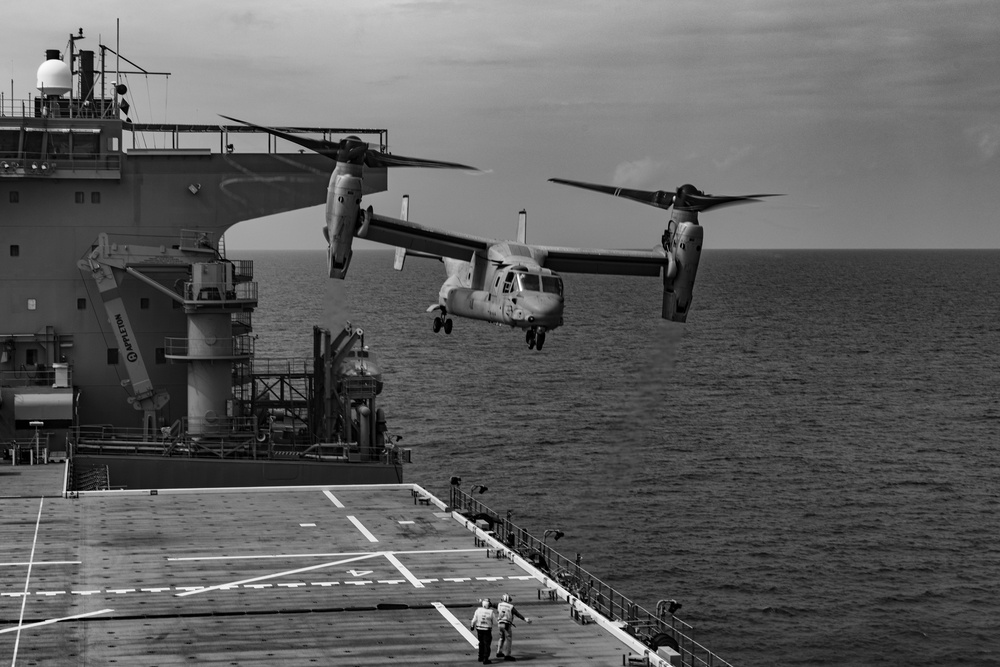 MRF-D 25.3: VMM-363’s MV-22B Ospreys conduct flight ops aboard the USS Miguel Keith