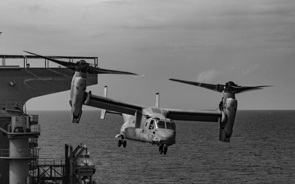 MRF-D 25.3: VMM-363’s MV-22B Ospreys conduct flight ops aboard the USS Miguel Keith
