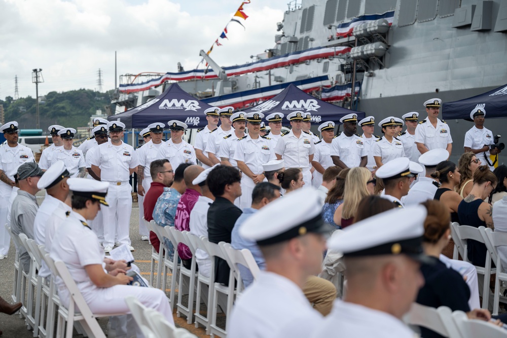 USS McCampbell (DDG 85) Conducts Change of Command