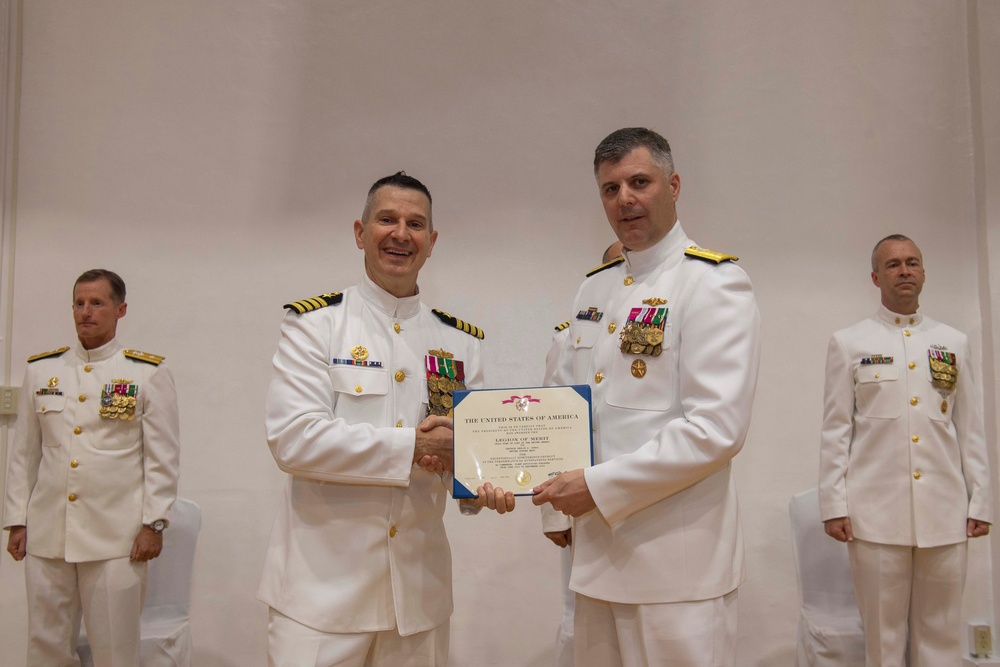 CFAY Hosts Change of Command