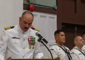CFAY Hosts Change of Command