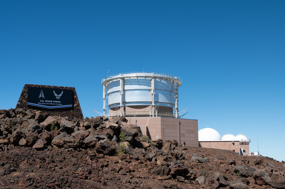 CSO visits 15th SPSS at Maui Space Surveillance Complex