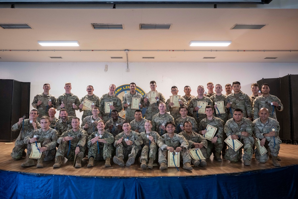 US service members participate in German Armed Forces Proficiency Badge course