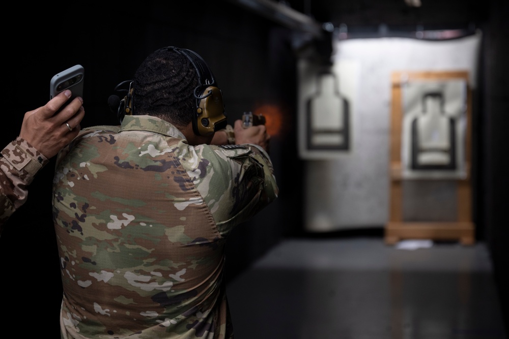 US service members participate in German Armed Forces Proficiency Badge course