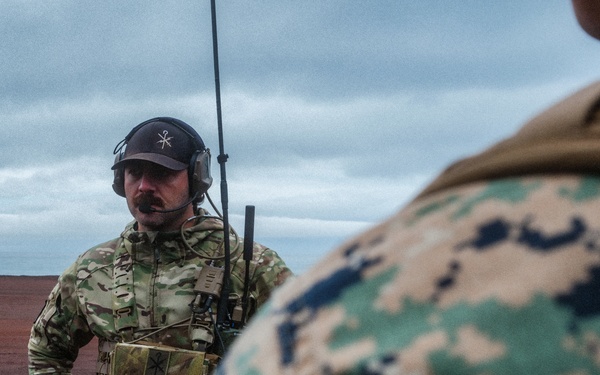 Arctic Agility | U.K, U.S, and Norway conduct air support mission on remote arctic islands