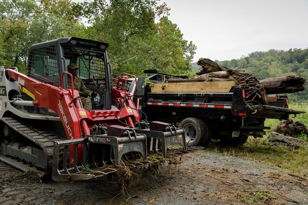 D.C. Guard Joins Park Service to Restore Fletcher's Cove