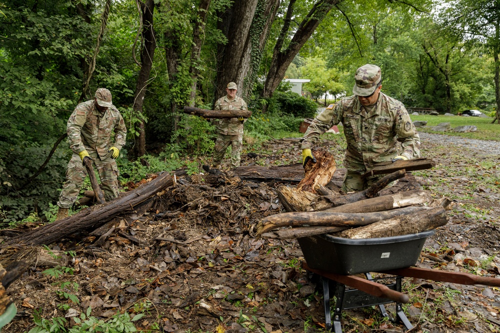 D.C. Guard Joins Park Service to Restore Fletcher's Cove