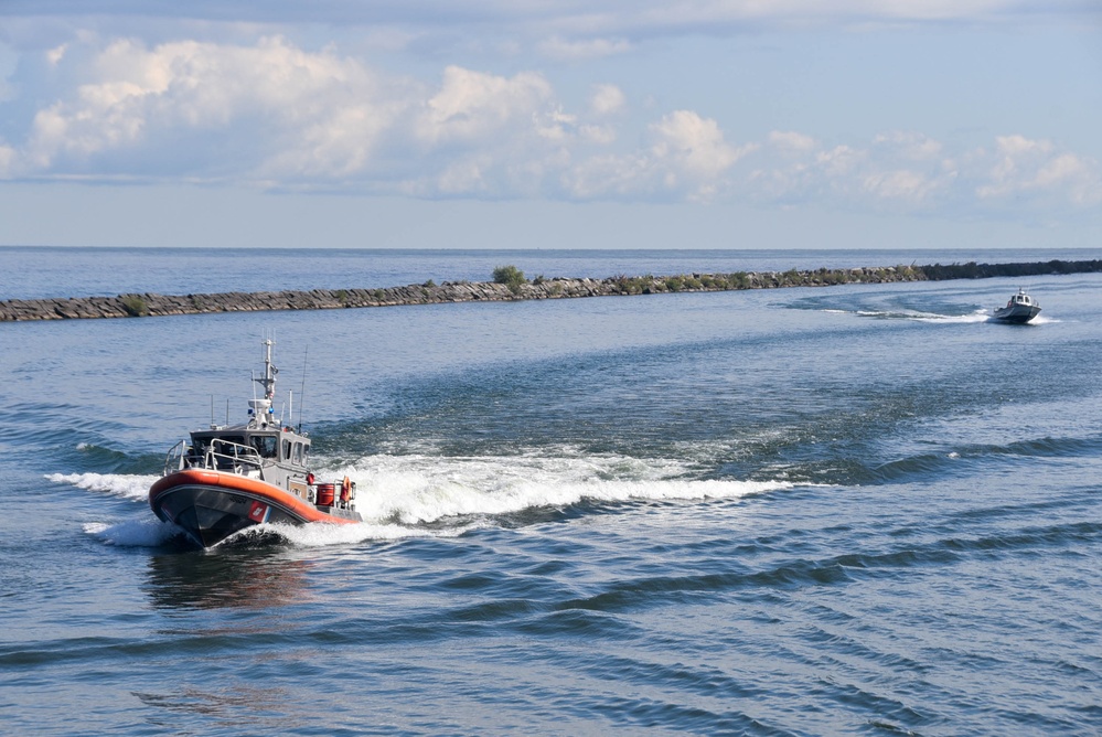U.S. Coast Guard participates in multi-agency active shooter training