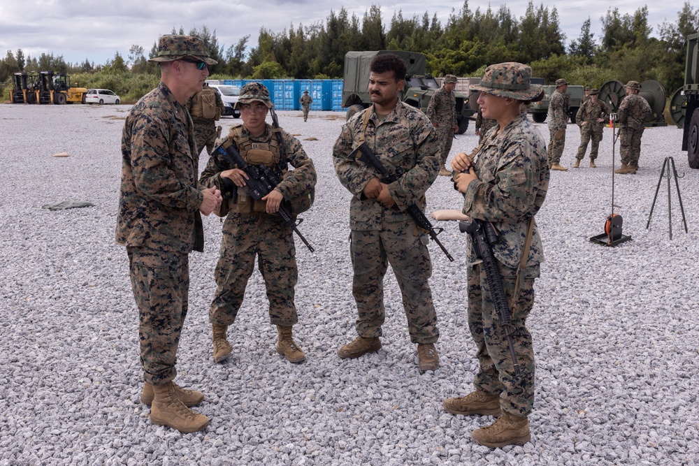 3rd Marine Logistics Group commanding general joins convoy operations