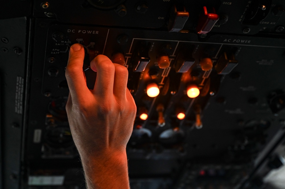 The 100th ARW conducts the first simulated refueling of RAF P-8 Poseidon