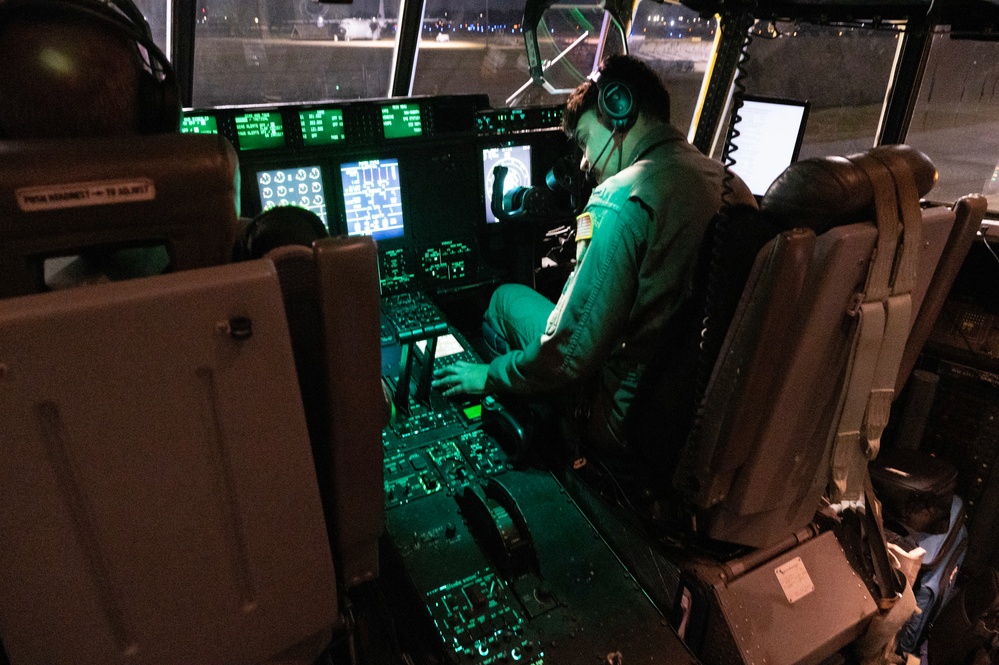 Hurricane Hunters fly Franklin, Idalia