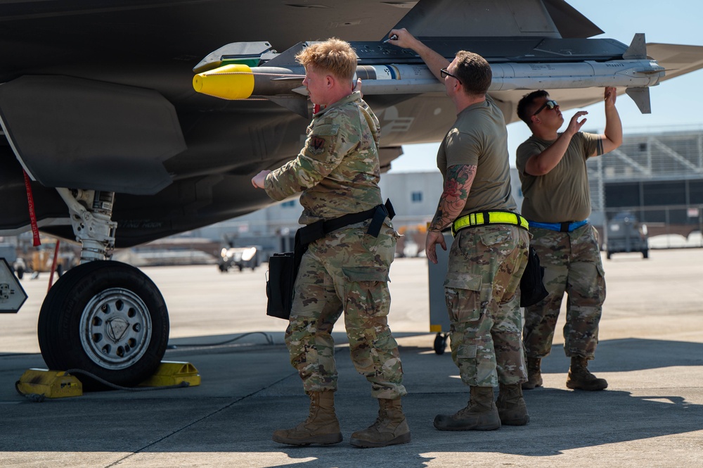 Live-fire training advances air dominance in WSEP 25.09