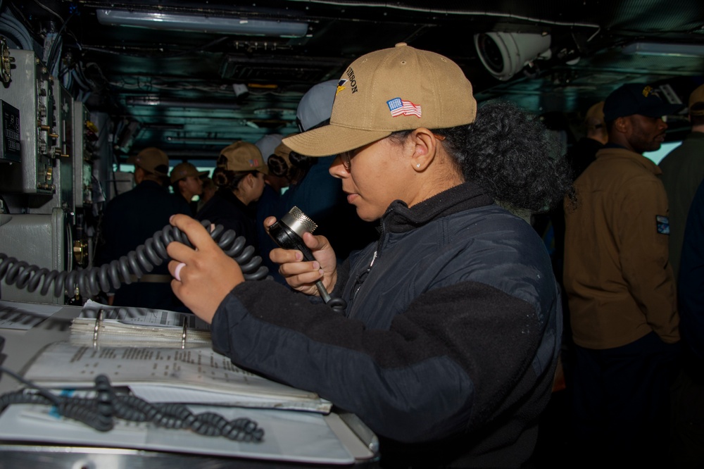 USS Carl Vinson returns to homeport