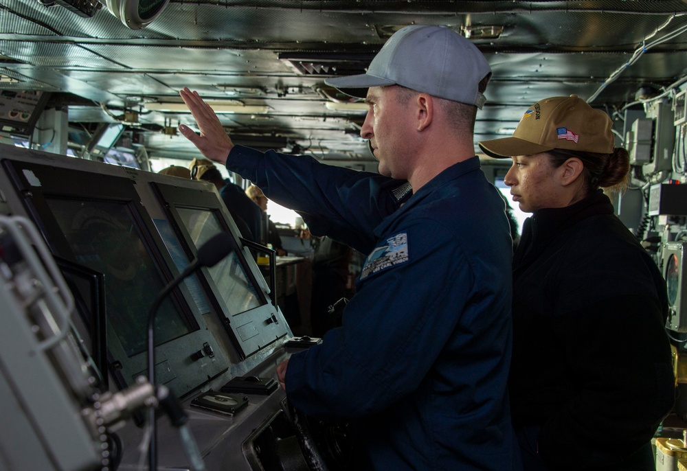 USS Carl Vinson returns to homeport