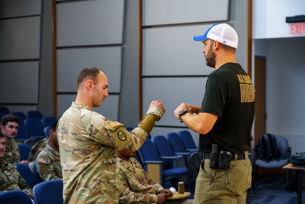 U.S. Marshals Training Guardsmen on Advanced Life Saving Skills