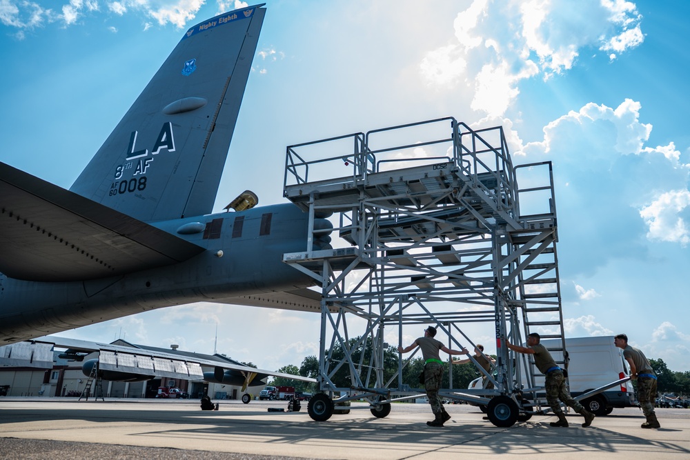 20th BGS Airmen Execute Rapid-Turn Inspection