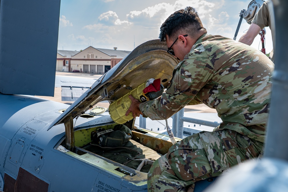 20th BGS Airmen Execute Rapid-Turn Inspection