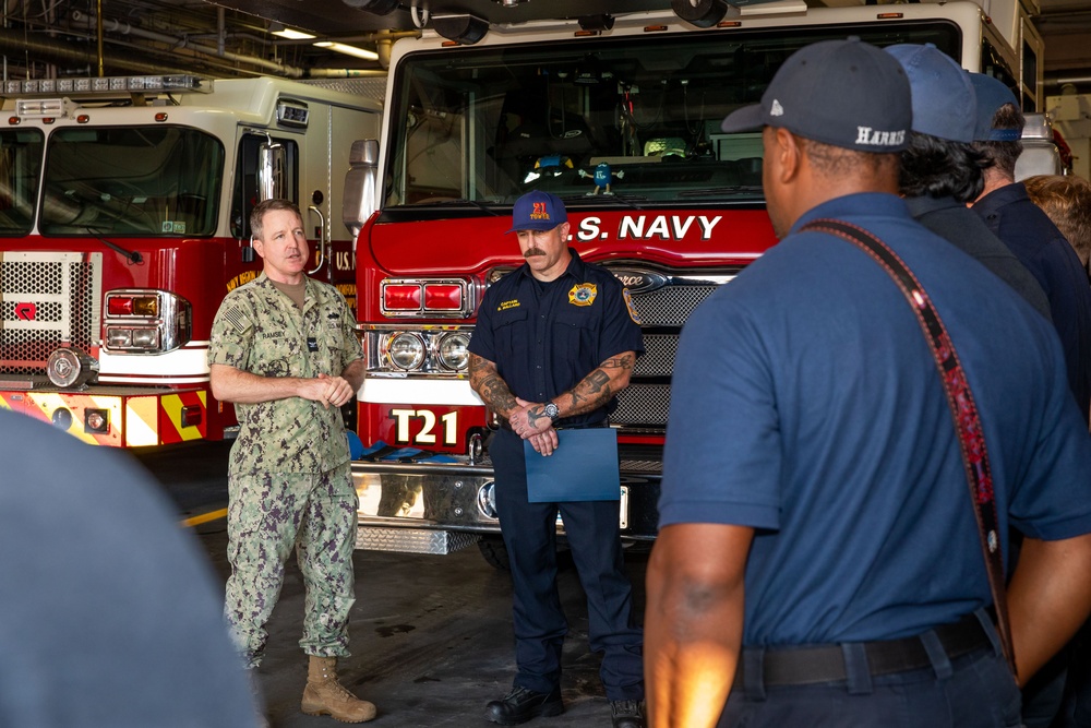 Naval Support Activity-Portsmouth Firefighter Commended for Emergency Response