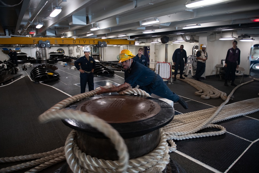 USS Carl Vinson returns to homeport