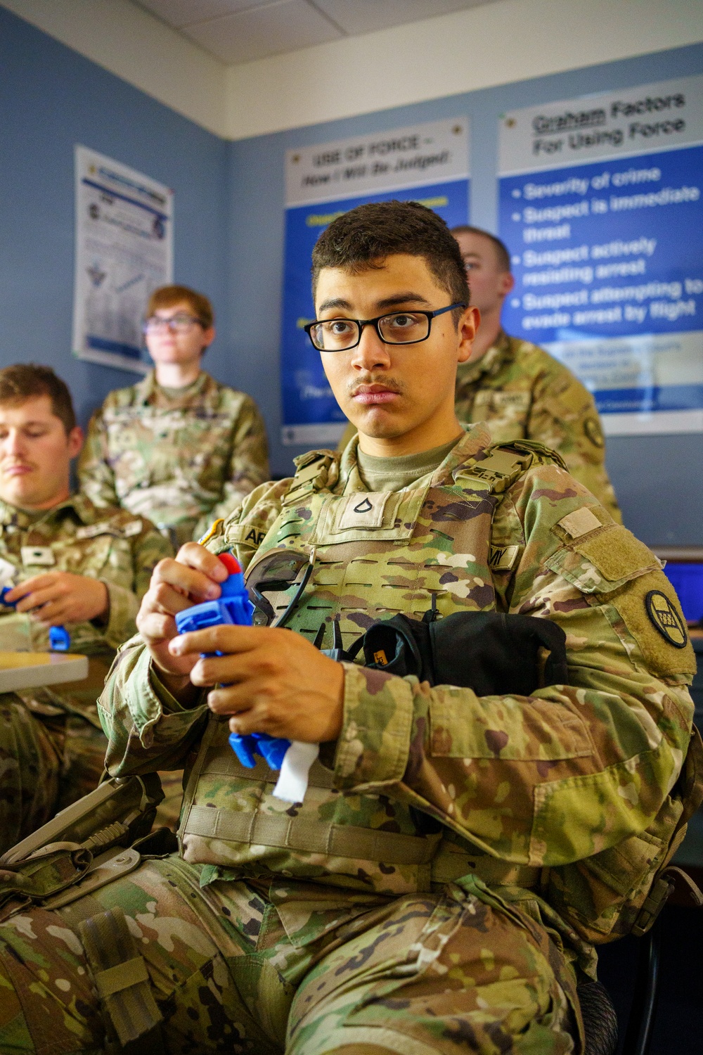 Guardsmen Conduct Medical Training