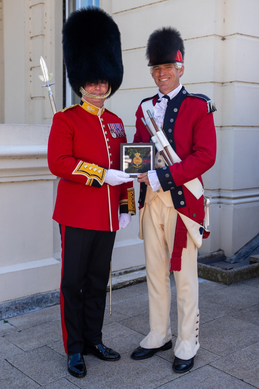 Fife and Drum Corps performs at Buckingham Palace Changing of the Guard