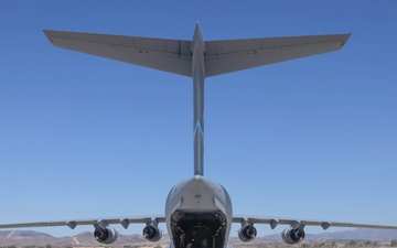 1st Bn., 11th Marines load HIMARS onto U.S. Airforce C-17 Globemaster III