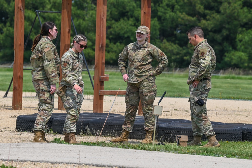 115 SFS Accomplishes Mobile Security Kit Training