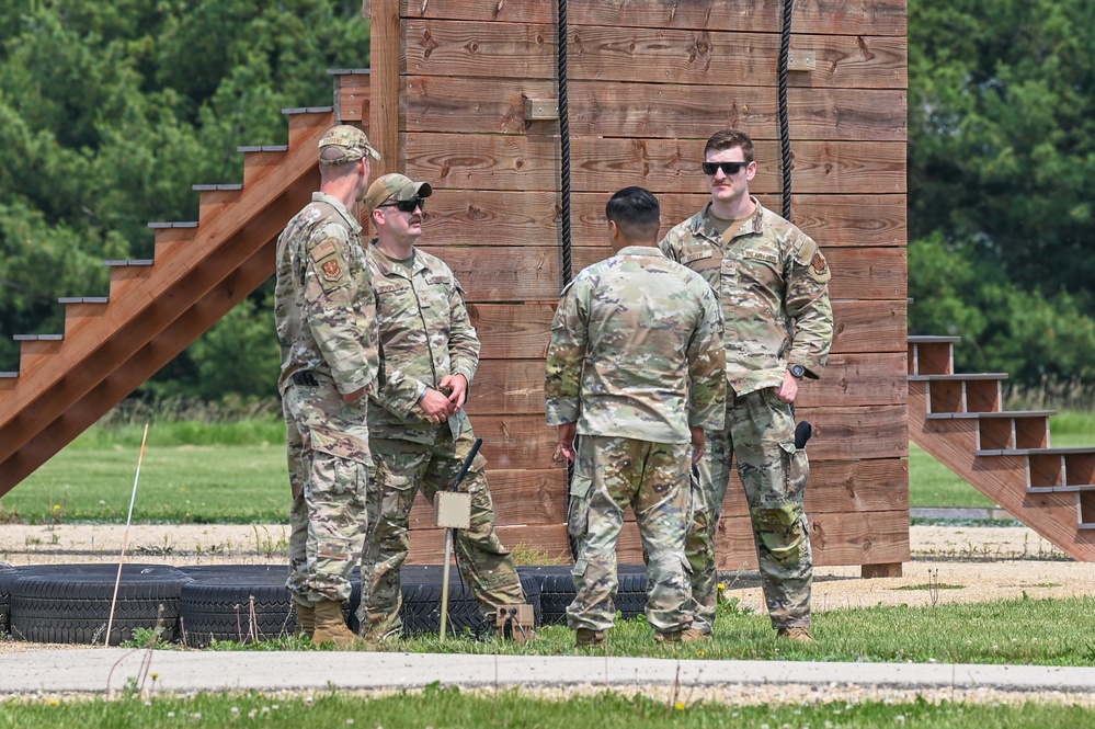 115 SFS Accomplishes Mobile Security Kit Training