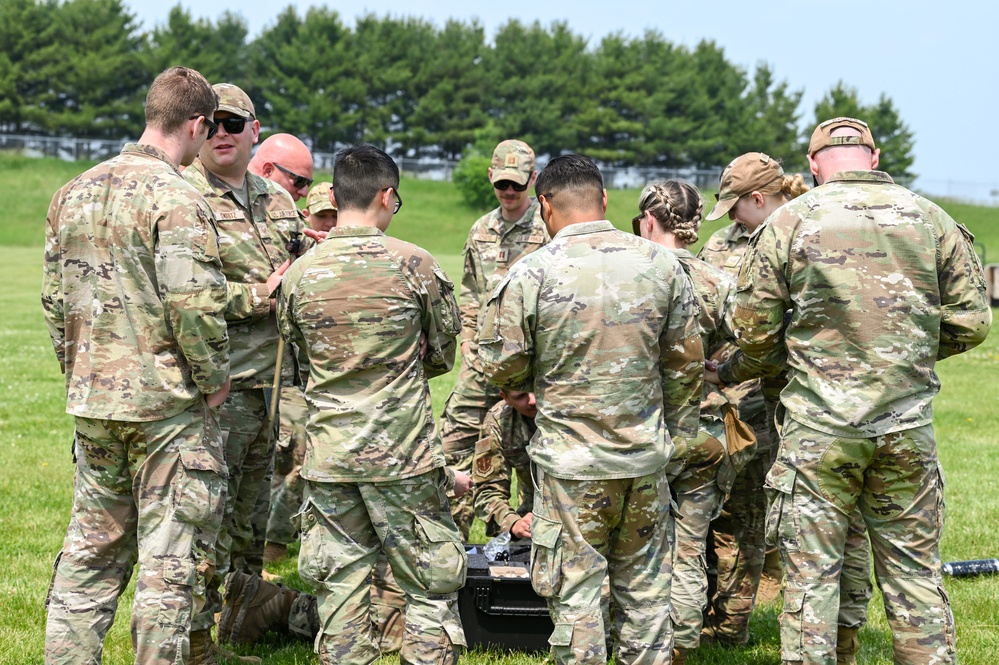 115 SFS Accomplishes Mobile Security Kit Training
