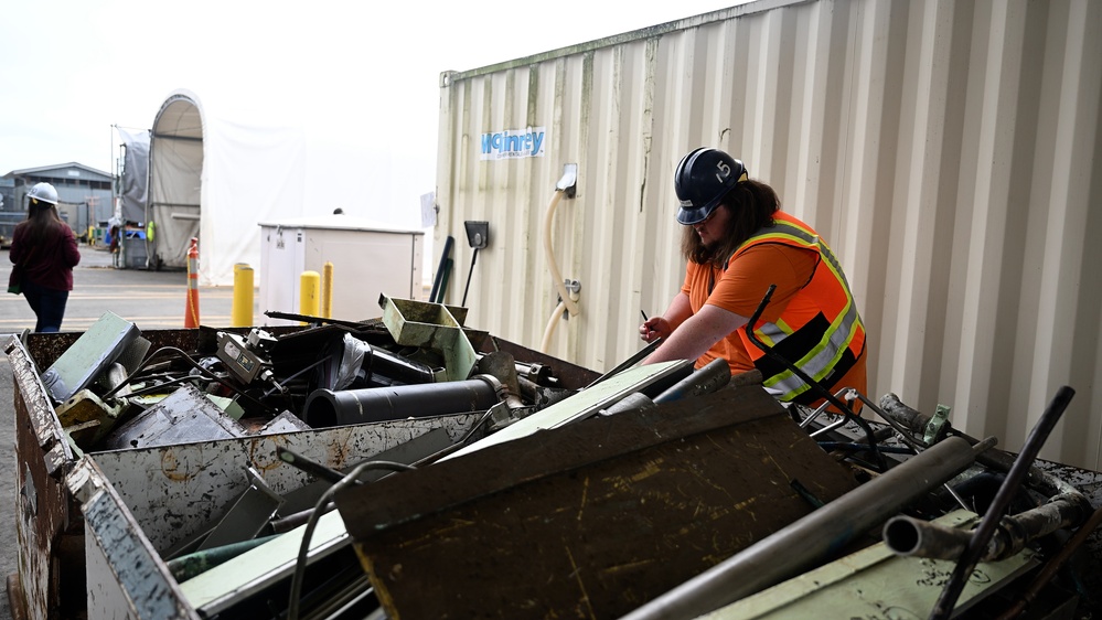 PSNS Retired Submarine Recycling Program